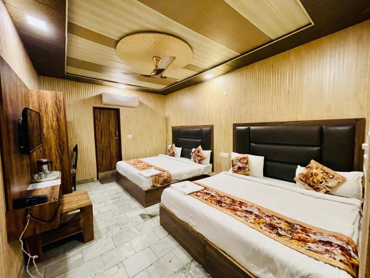 Fabhotel Dm Residency Amritsar Bagian luar foto