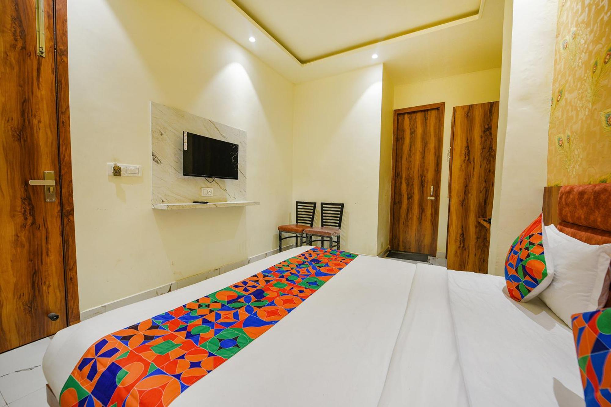 Fabhotel Dm Residency Amritsar Bagian luar foto