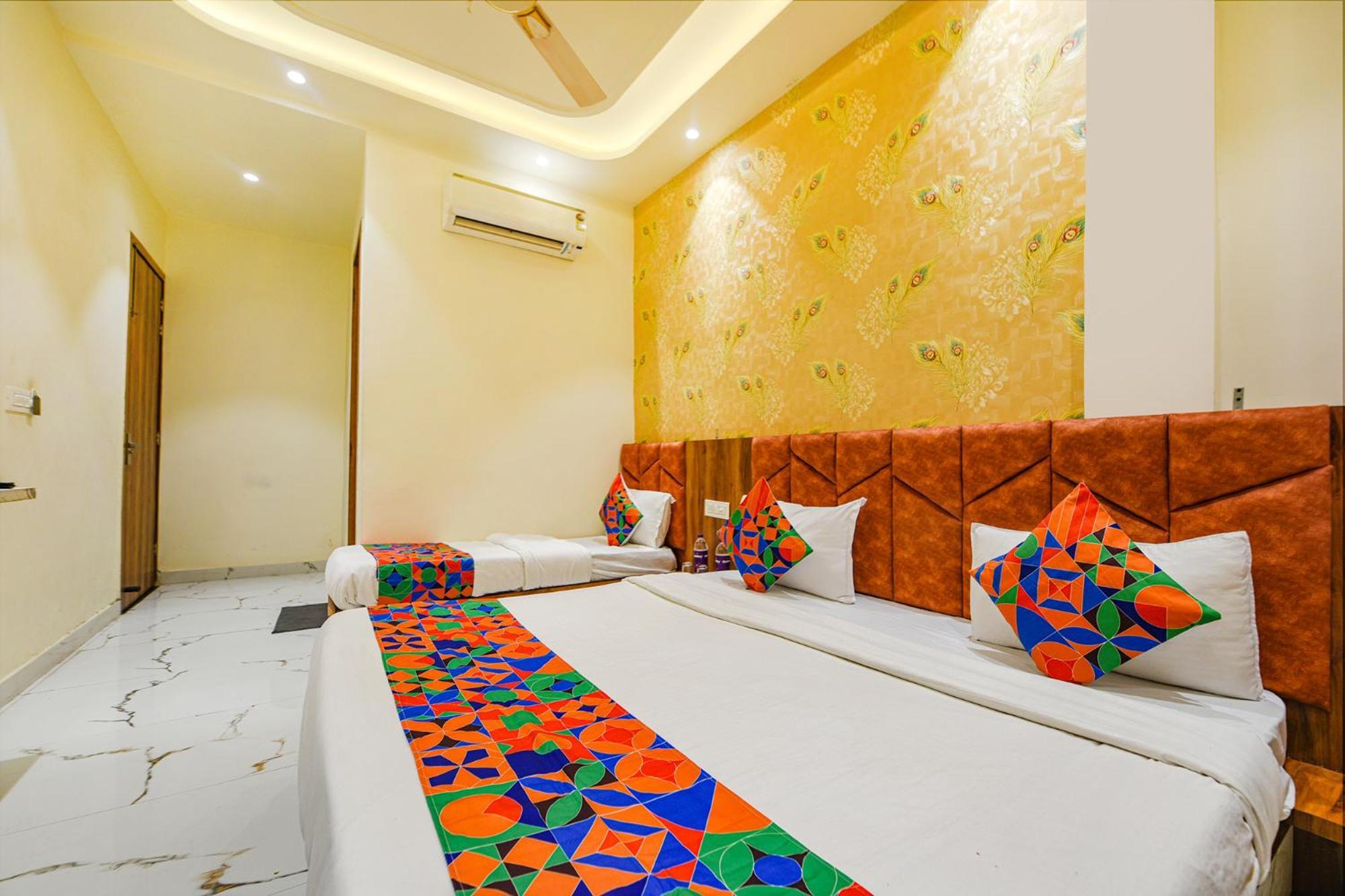 Fabhotel Dm Residency Amritsar Bagian luar foto