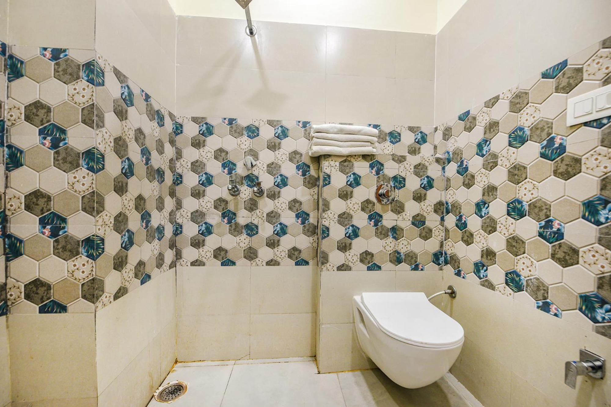 Fabhotel Dm Residency Amritsar Bagian luar foto