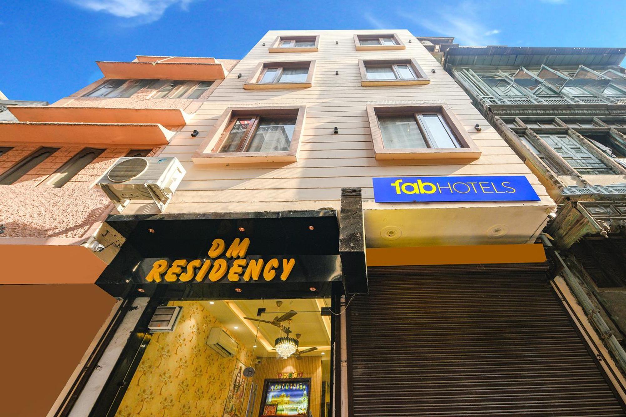 Fabhotel Dm Residency Amritsar Bagian luar foto