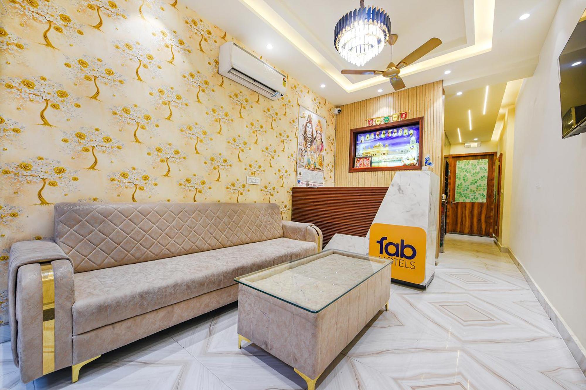 Fabhotel Dm Residency Amritsar Bagian luar foto